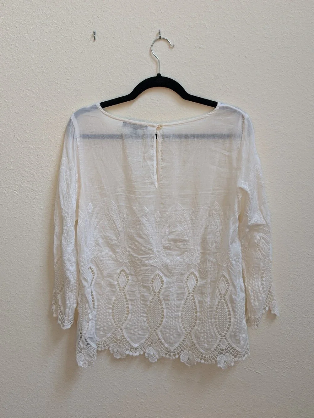 ❌SOLD❌ Banana Republic Silk Eyelet Lace Blouse